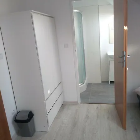 Zawada Quarto em Acomodações Particulares *