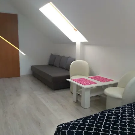 Quarto em Acomodações Particulares Zawada *